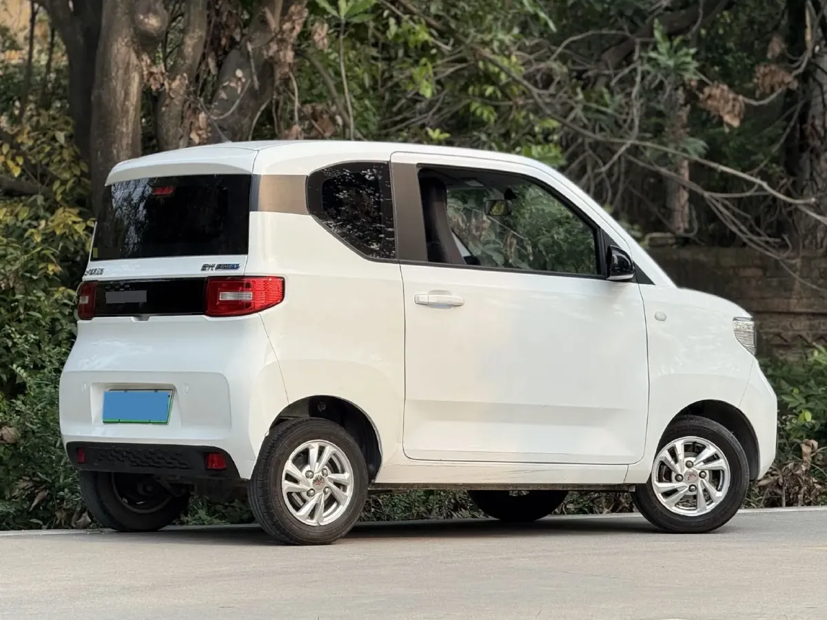2020 WuLing HongGuang MINI EV BEV 9KWH,autocango,china used car exporter,china ev exporter,chinese used car exporter,chinese used ev exporter