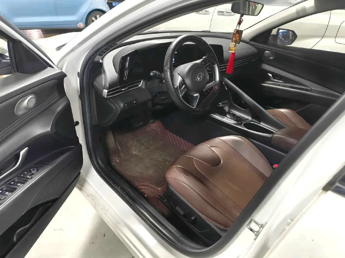 2021 Hyundai Elantra 1.5L 115HP L4 CVT,autocango,china used car exporter,china ev exporter,chinese used car exporter,chinese used ev exporter