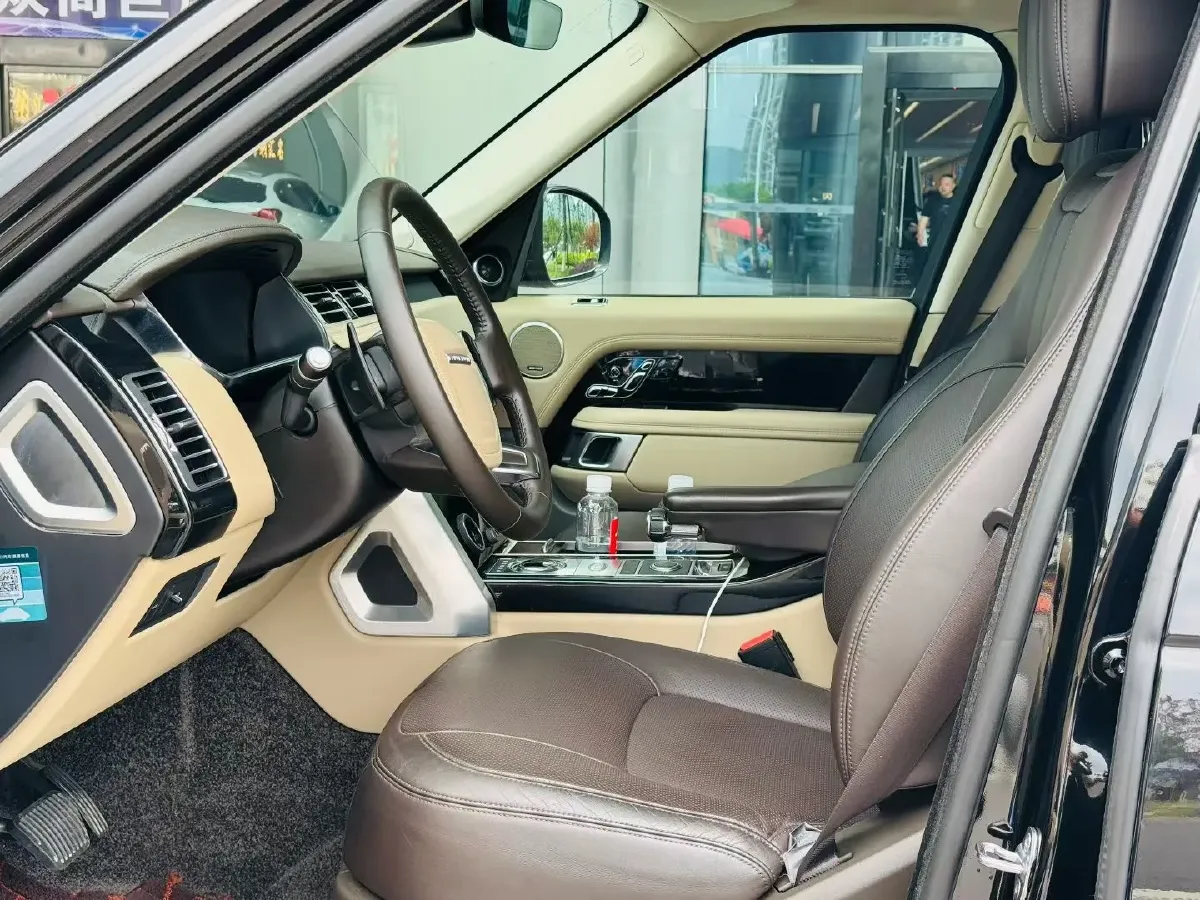 2018 Land Rover Range Rover 3.0T 381HP V6 8AT,autocango,china used car exporter,china ev exporter,chinese used car exporter,chinese used ev exporter