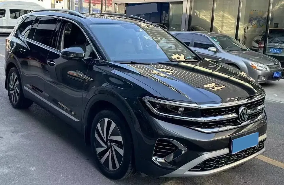 2021 Volkswagen Talagon 2.0T 220HP L4 7DCT,autocango,china used car exporter,china ev exporter,chinese used car exporter,chinese used ev exporter