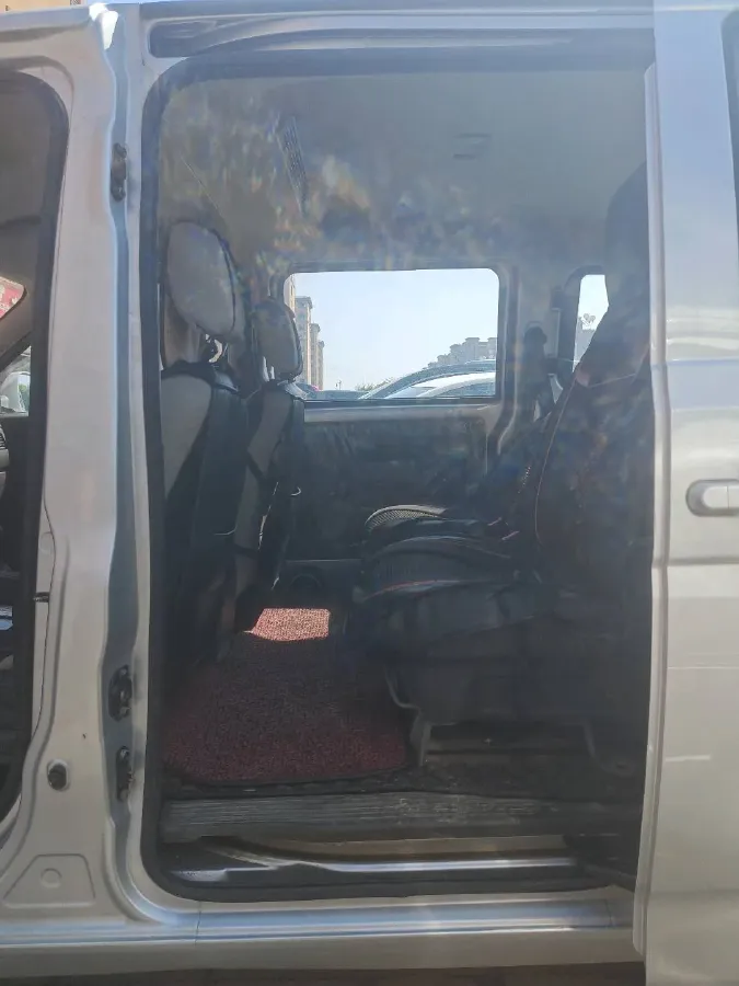 2016 WuLing RongGuang V 1.5L 112HP L4 5MT,autocango,china used car exporter,china ev exporter,chinese used car exporter,chinese used ev exporter