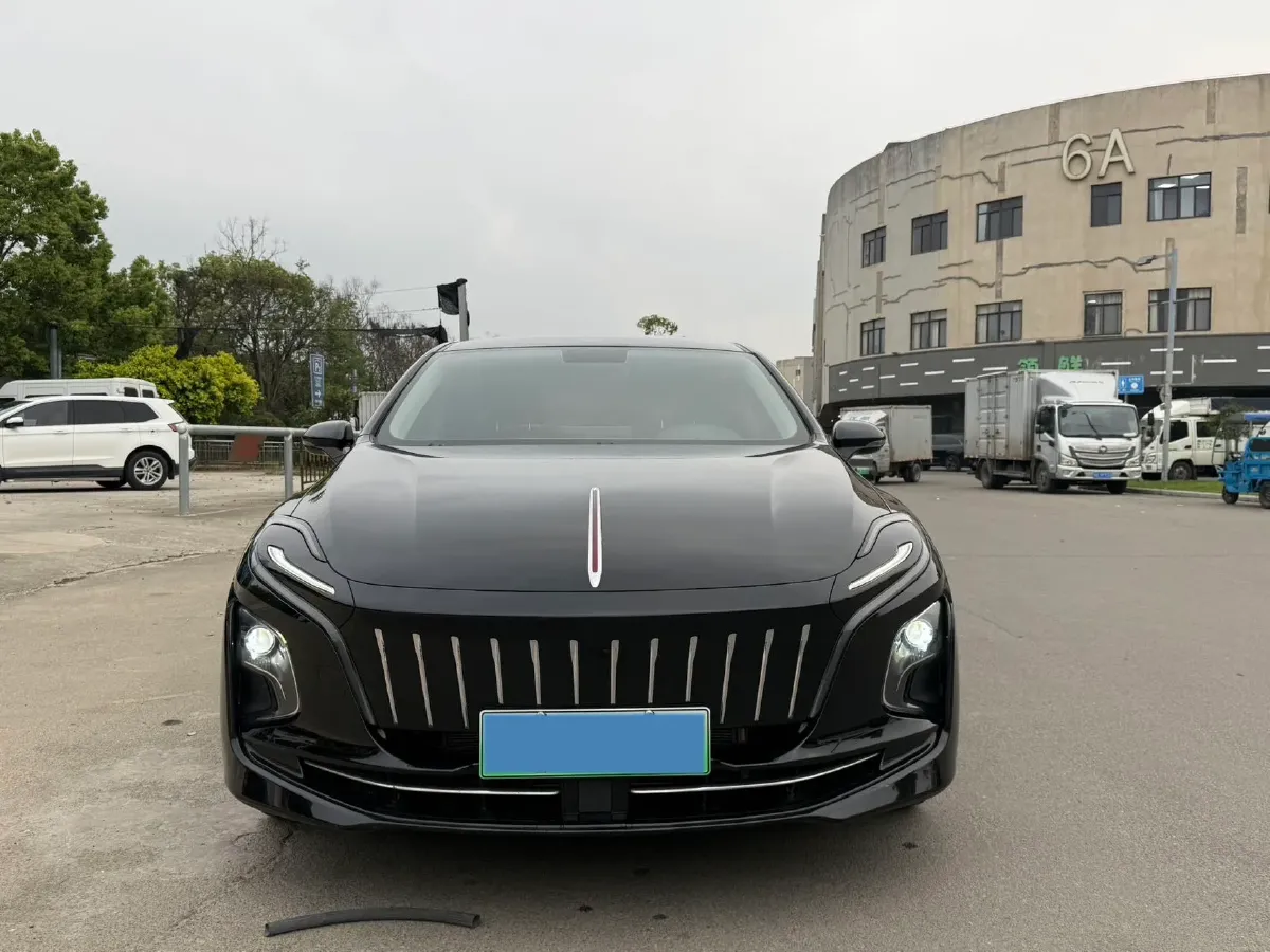 2024 HongQi E-QM5 BEV 60KWH,autocango,china used car exporter,china ev exporter,chinese used car exporter,chinese used ev exporter