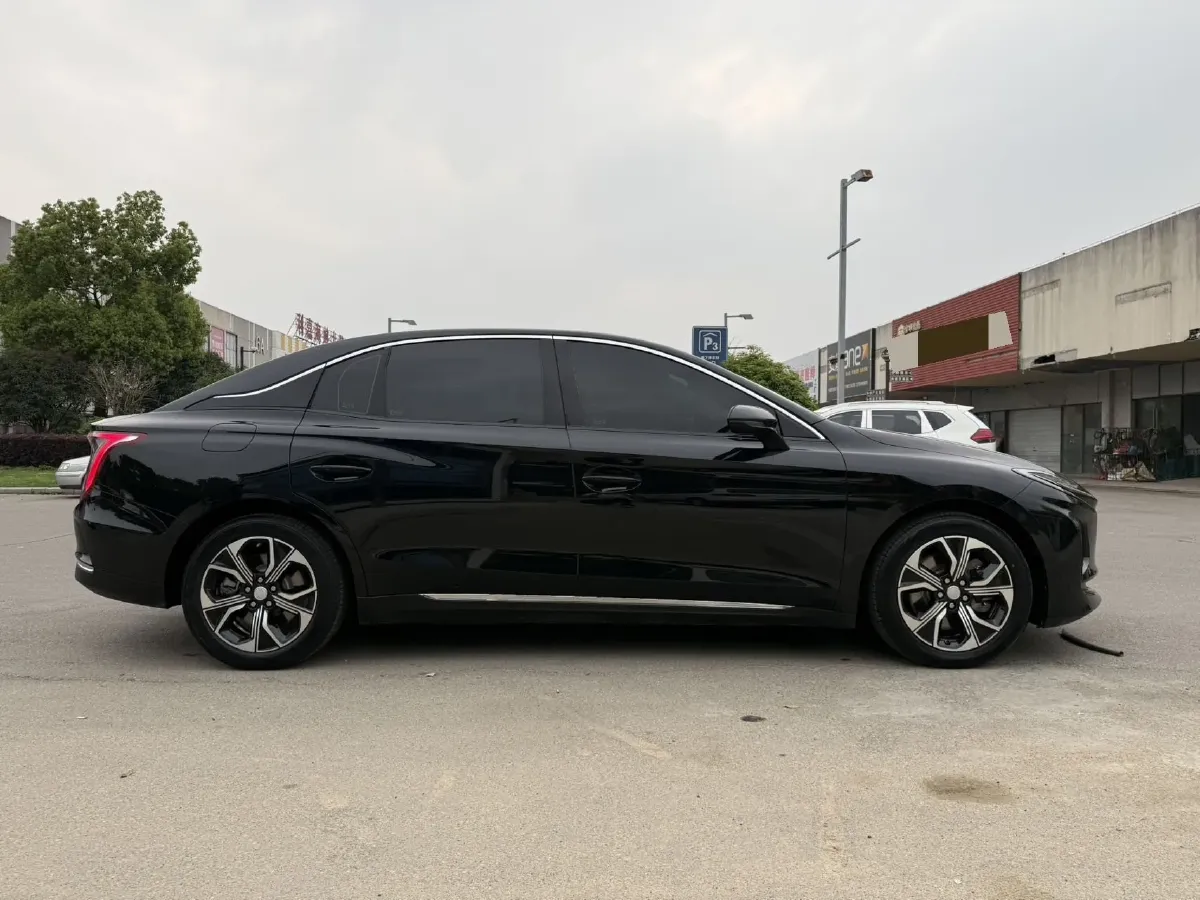 2024 HongQi E-QM5 BEV 60KWH,autocango,china used car exporter,china ev exporter,chinese used car exporter,chinese used ev exporter