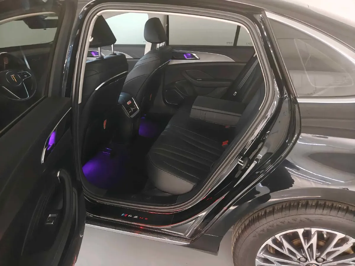 2023 HongQi H5 1.5T 169HP L4 7DCT,autocango,china used car exporter,china ev exporter,chinese used car exporter,chinese used ev exporter