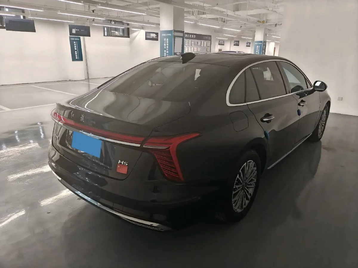 2023 HongQi H5 1.5T 169HP L4 7DCT,autocango,china used car exporter,china ev exporter,chinese used car exporter,chinese used ev exporter