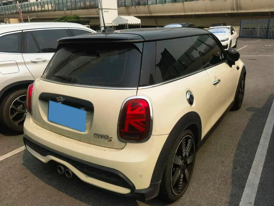 2022 MINI MINI 2.0T 192HP L4 7DCT,autocango,china used car exporter,china ev exporter,chinese used car exporter,chinese used ev exporter