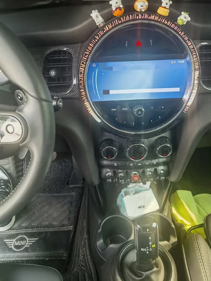 2022 MINI MINI 2.0T 192HP L4 7DCT,autocango,china used car exporter,china ev exporter,chinese used car exporter,chinese used ev exporter