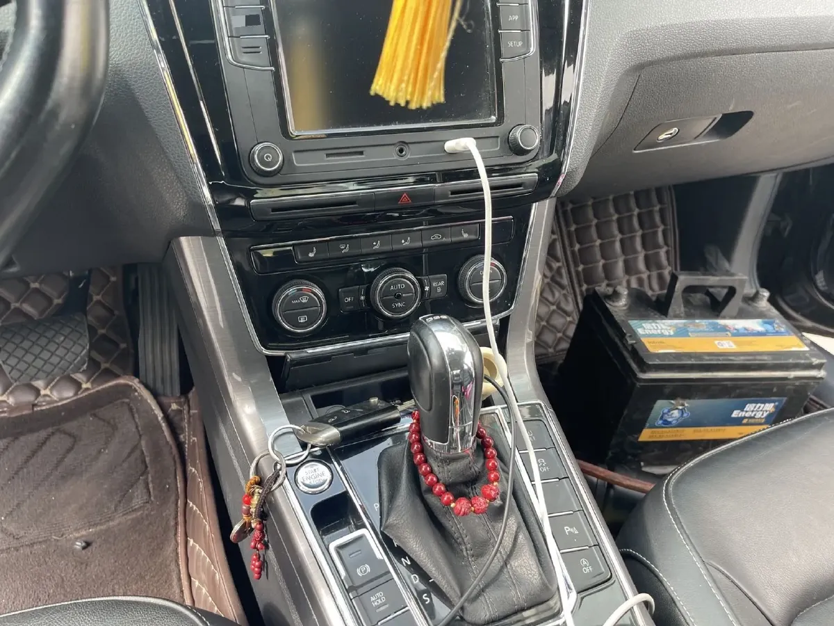 2017 Volkswagen Passat 1.8T 180HP L4 7DCT,autocango,china used car exporter,china ev exporter,chinese used car exporter,chinese used ev exporter