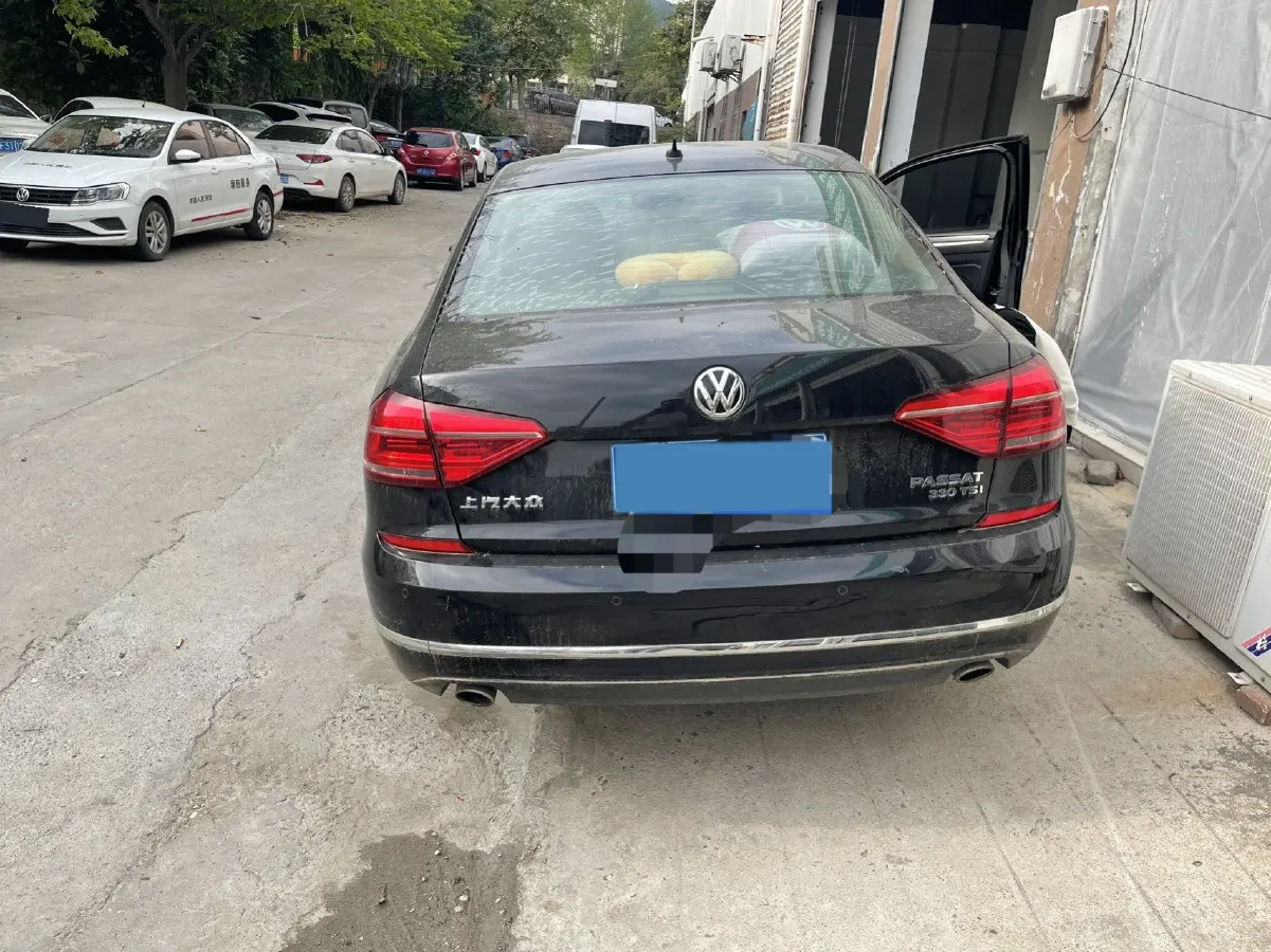 2017 Volkswagen Passat 1.8T 180HP L4 7DCT,autocango,china used car exporter,china ev exporter,chinese used car exporter,chinese used ev exporter
