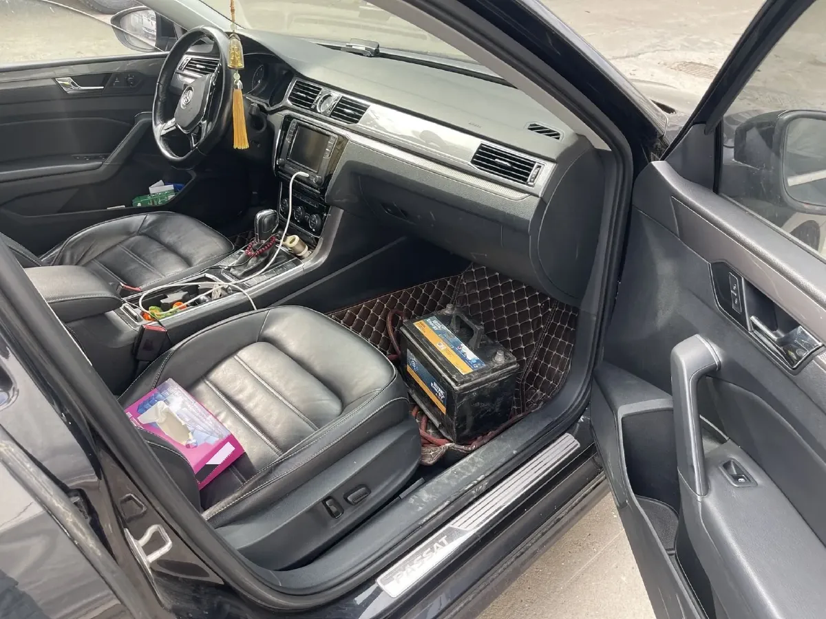 2017 Volkswagen Passat 1.8T 180HP L4 7DCT,autocango,china used car exporter,china ev exporter,chinese used car exporter,chinese used ev exporter