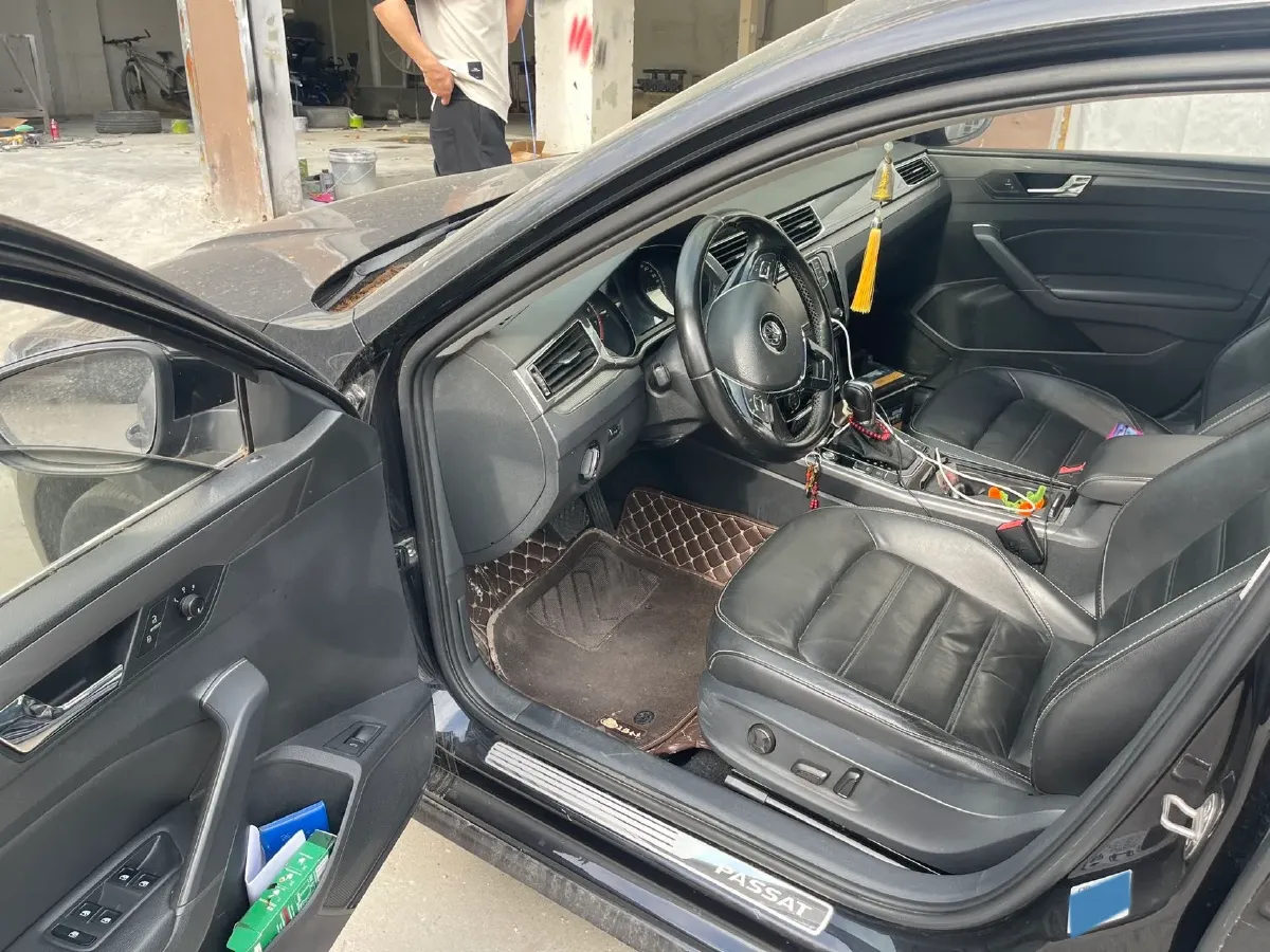 2017 Volkswagen Passat 1.8T 180HP L4 7DCT,autocango,china used car exporter,china ev exporter,chinese used car exporter,chinese used ev exporter