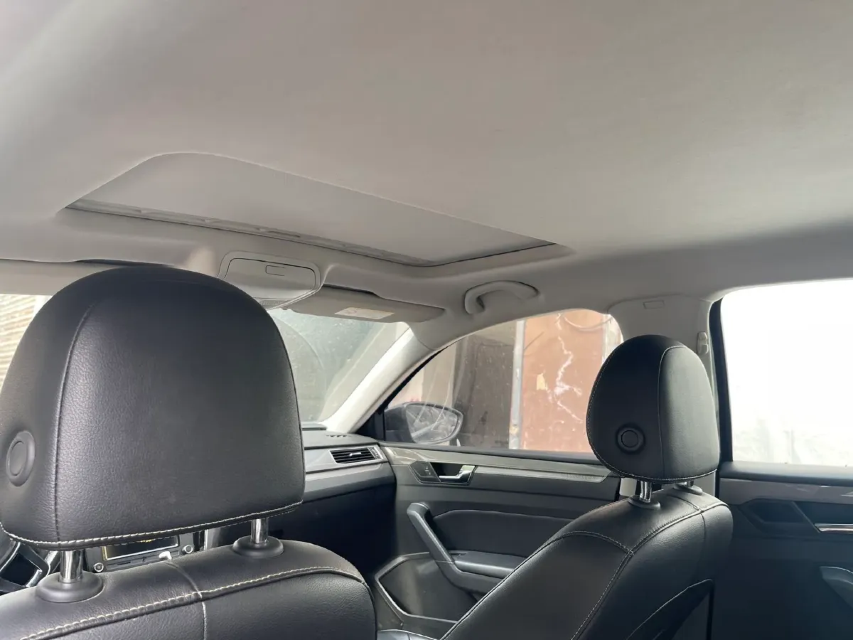 2017 Volkswagen Passat 1.8T 180HP L4 7DCT,autocango,china used car exporter,china ev exporter,chinese used car exporter,chinese used ev exporter