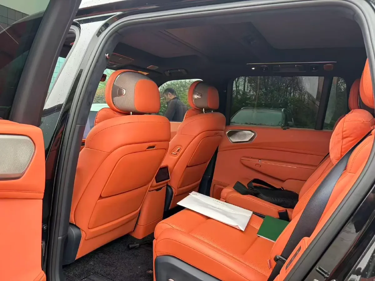 2025 LYNK&CO 900 1.5T 190HP L4 3DHT PHEV 43.3KWH,autocango,china used car exporter,china ev exporter,chinese used car exporter,chinese used ev exporter