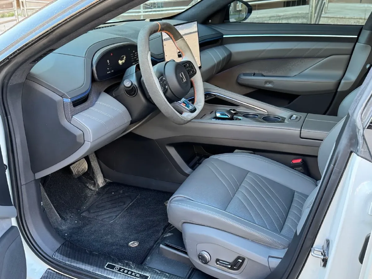 2024 Zeekr 001 BEV 100KWH,autocango,china used car exporter,china ev exporter,chinese used car exporter,chinese used ev exporter