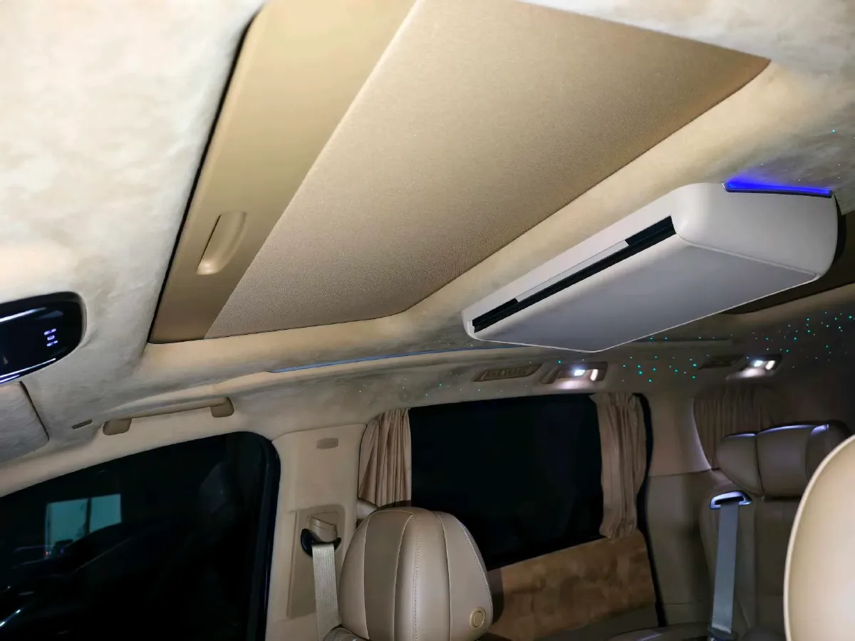 2022 Voyah Dream 1.5T 136HP L4 PHEV 25.57KWH,autocango,china used car exporter,china ev exporter,chinese used car exporter,chinese used ev exporter