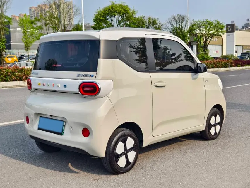 2024 WuLing HongGuang MINI EV BEV 17.3KWH,autocango,china used car exporter,china ev exporter,chinese used car exporter,chinese used ev exporter