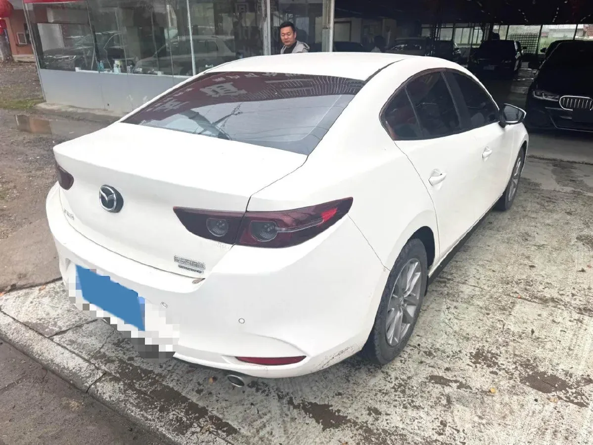 2022 Mazda 3 Axela 2.0L 158HP L4 6AT,autocango,china used car exporter,china ev exporter,chinese used car exporter,chinese used ev exporter