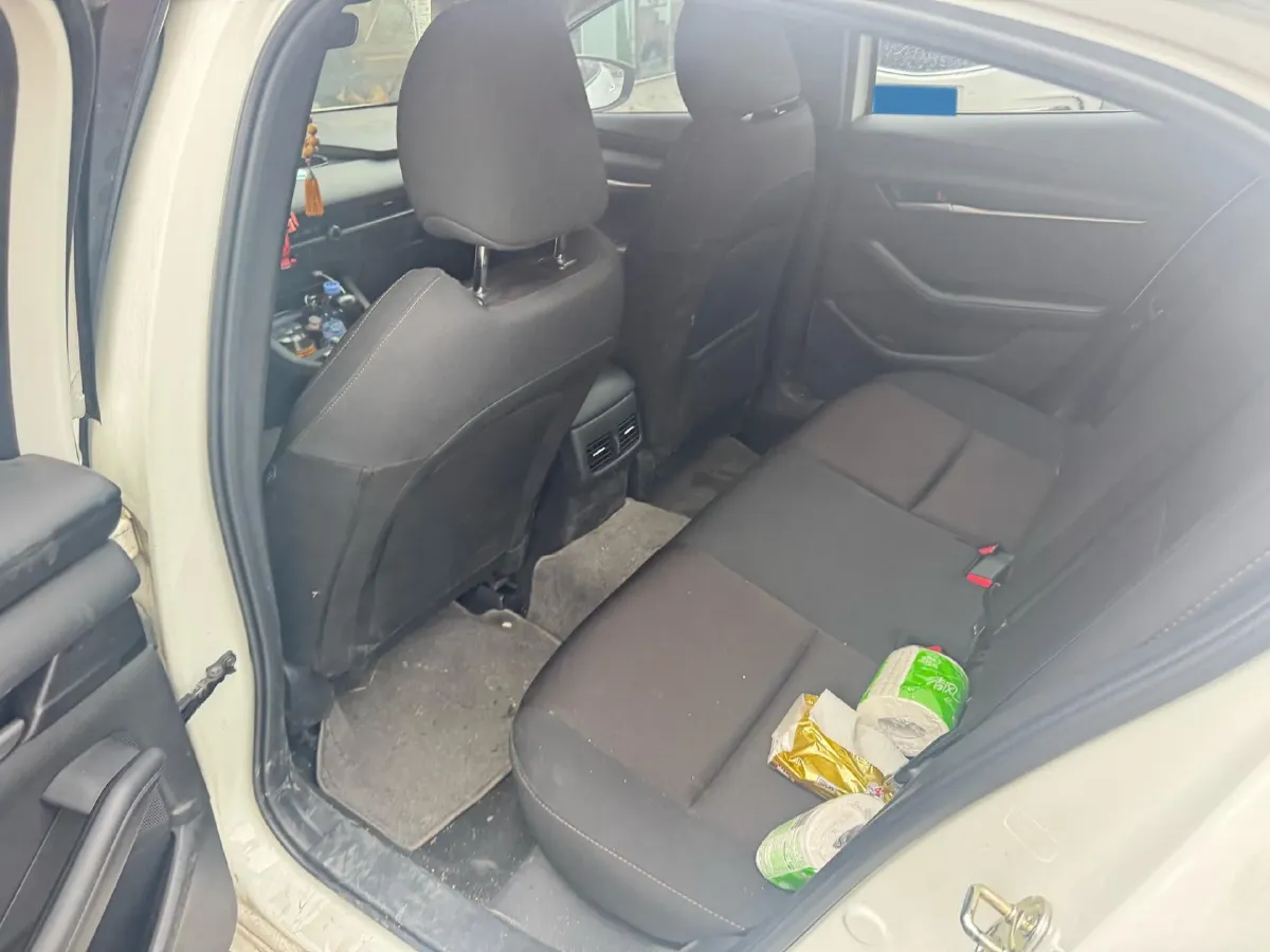 2022 Mazda 3 Axela 2.0L 158HP L4 6AT,autocango,china used car exporter,china ev exporter,chinese used car exporter,chinese used ev exporter