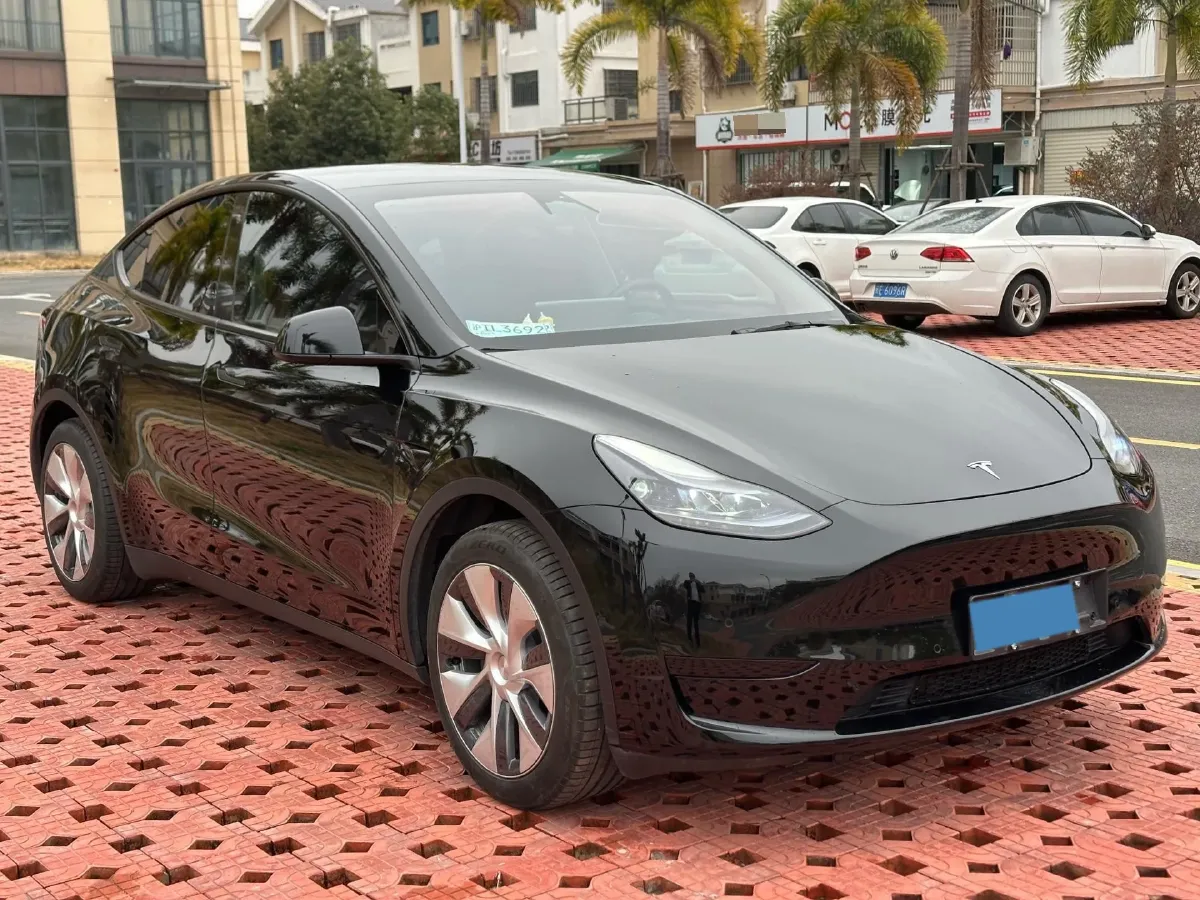 2022 Tesla Model Y BEV 60KWH,autocango,china used car exporter,china ev exporter,chinese used car exporter,chinese used ev exporter