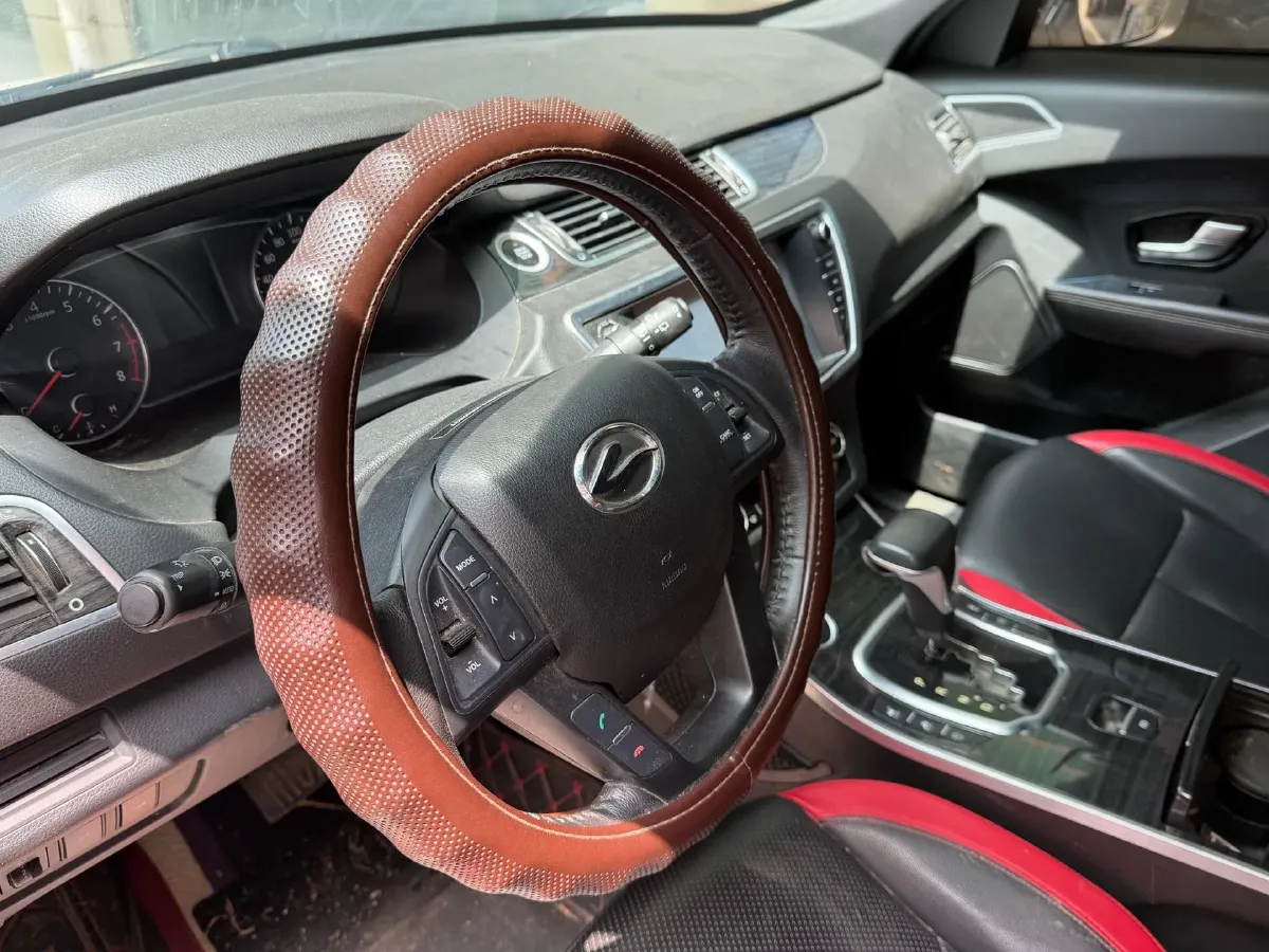 2018 Landwind X7 1.5T 163HP L4 8AT,autocango,china used car exporter,china ev exporter,chinese used car exporter,chinese used ev exporter