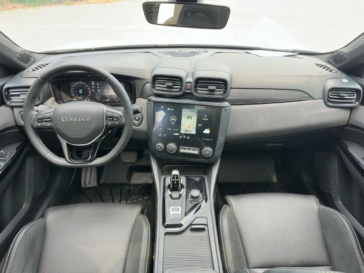 2021 LYNK&CO 03 1.5T 180HP L3 7DCT,autocango,china used car exporter,china ev exporter,chinese used car exporter,chinese used ev exporter