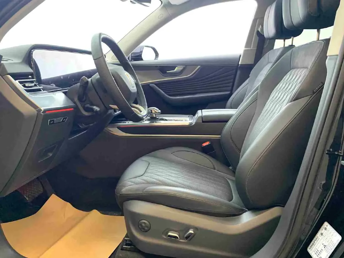 2023 HongQi HS5 2.0T 252HP L4 8AT,autocango,china used car exporter,china ev exporter,chinese used car exporter,chinese used ev exporter