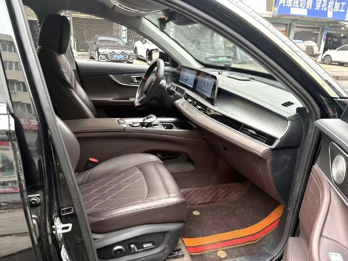 2024 Chery Tiggo 8 PRO 1.6T 197HP L4 7DCT,autocango,china used car exporter,china ev exporter,chinese used car exporter,chinese used ev exporter