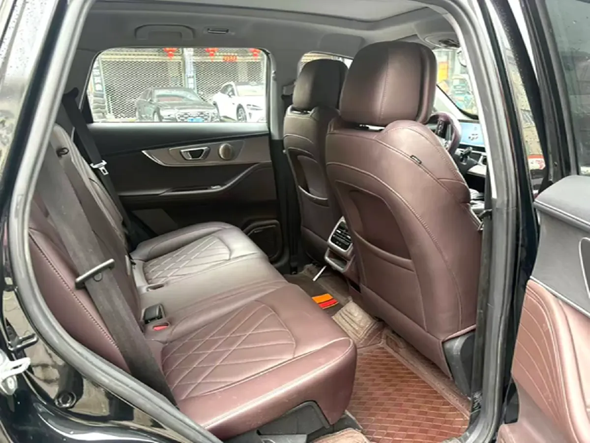 2024 Chery Tiggo 8 PRO 1.6T 197HP L4 7DCT,autocango,china used car exporter,china ev exporter,chinese used car exporter,chinese used ev exporter