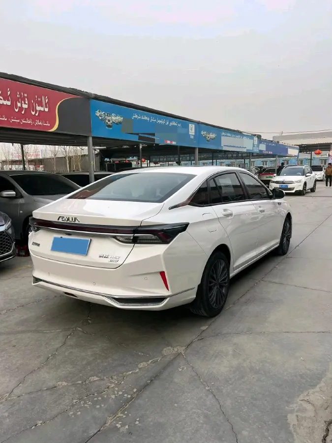 2023 DongFeng Aeolus YiXuan MAX 1.5T 190HP L4 7DCT,autocango,china used car exporter,china ev exporter,chinese used car exporter,chinese used ev exporter