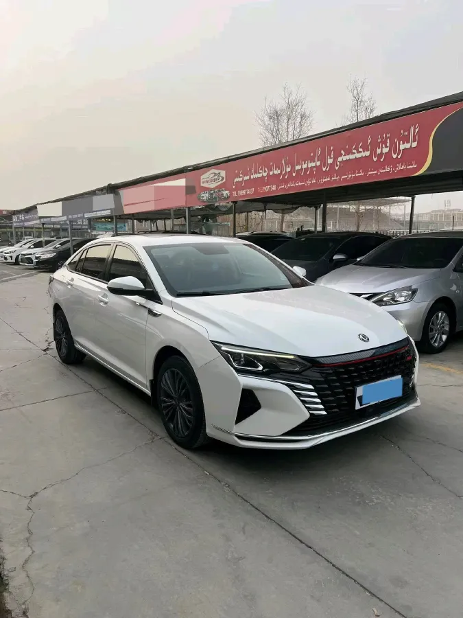 2023 DongFeng Aeolus YiXuan MAX 1.5T 190HP L4 7DCT,autocango,china used car exporter,china ev exporter,chinese used car exporter,chinese used ev exporter