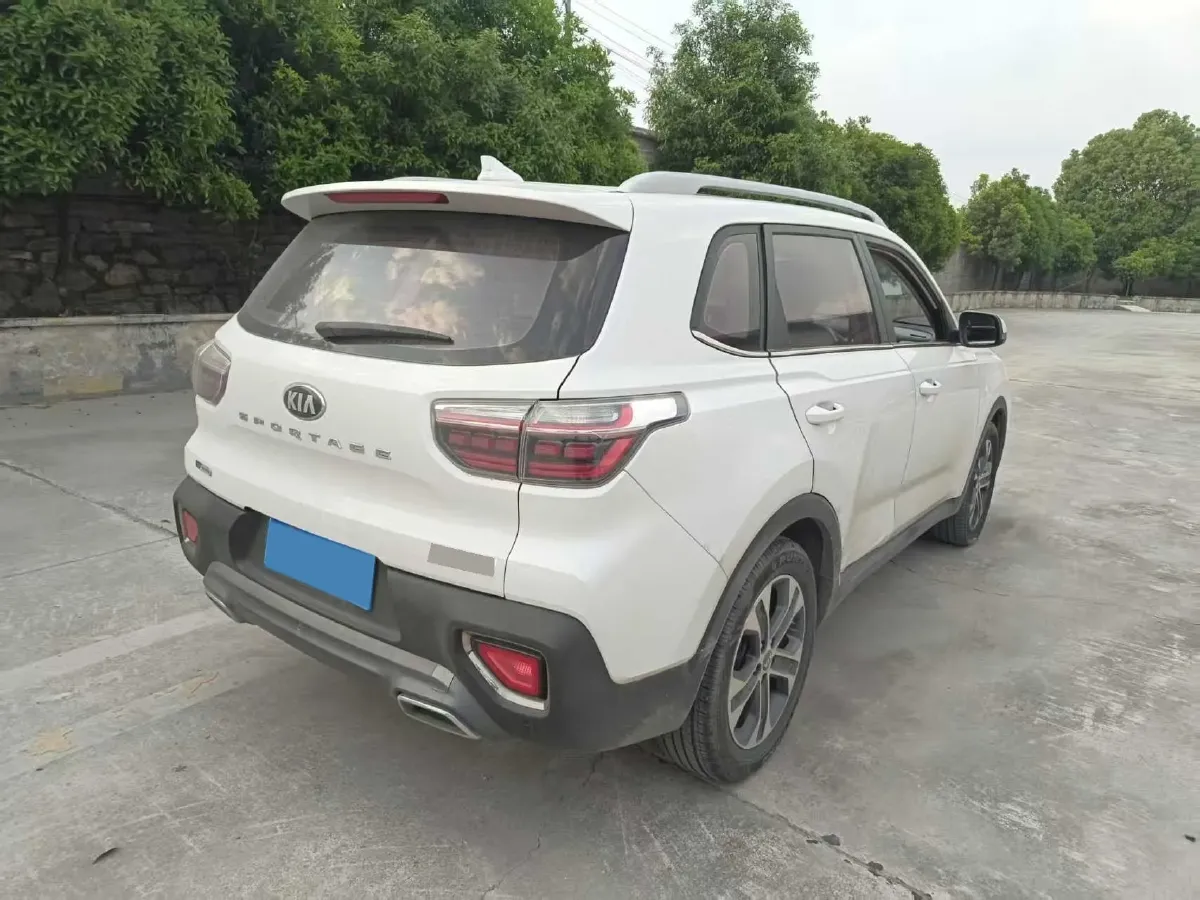 2018 Kia Sportage R 2.0L 160HP L4 6AT,autocango,china used car exporter,china ev exporter,chinese used car exporter,chinese used ev exporter