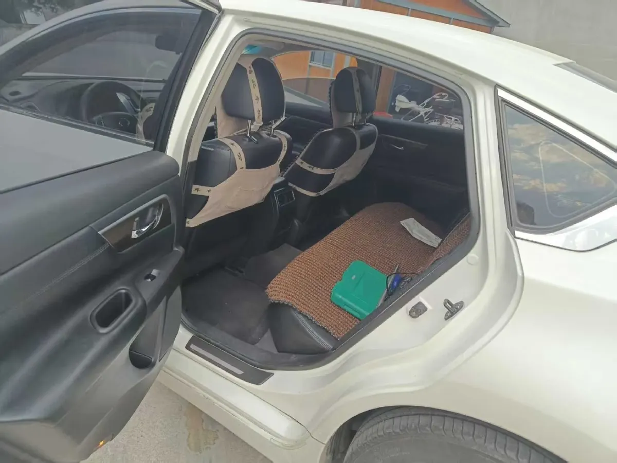 2018 Kia Sportage R 2.0L 160HP L4 6AT,autocango,china used car exporter,china ev exporter,chinese used car exporter,chinese used ev exporter