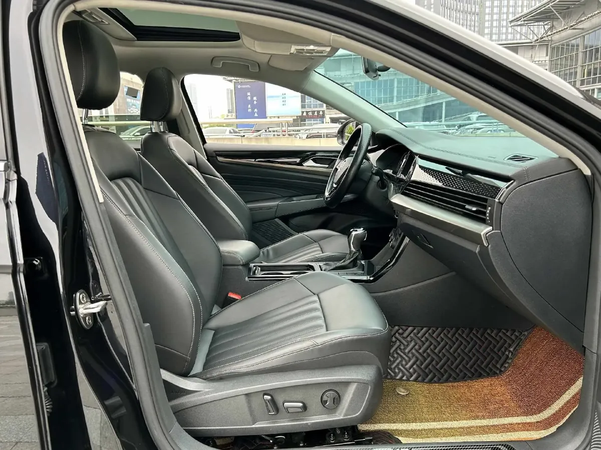 2020 Volkswagen Passat 1.4T 150HP L4 7DCT,autocango,china used car exporter,china ev exporter,chinese used car exporter,chinese used ev exporter