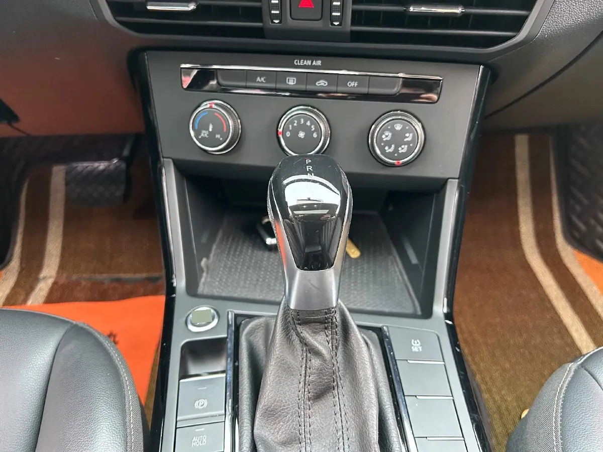 2020 Volkswagen Passat 1.4T 150HP L4 7DCT,autocango,china used car exporter,china ev exporter,chinese used car exporter,chinese used ev exporter