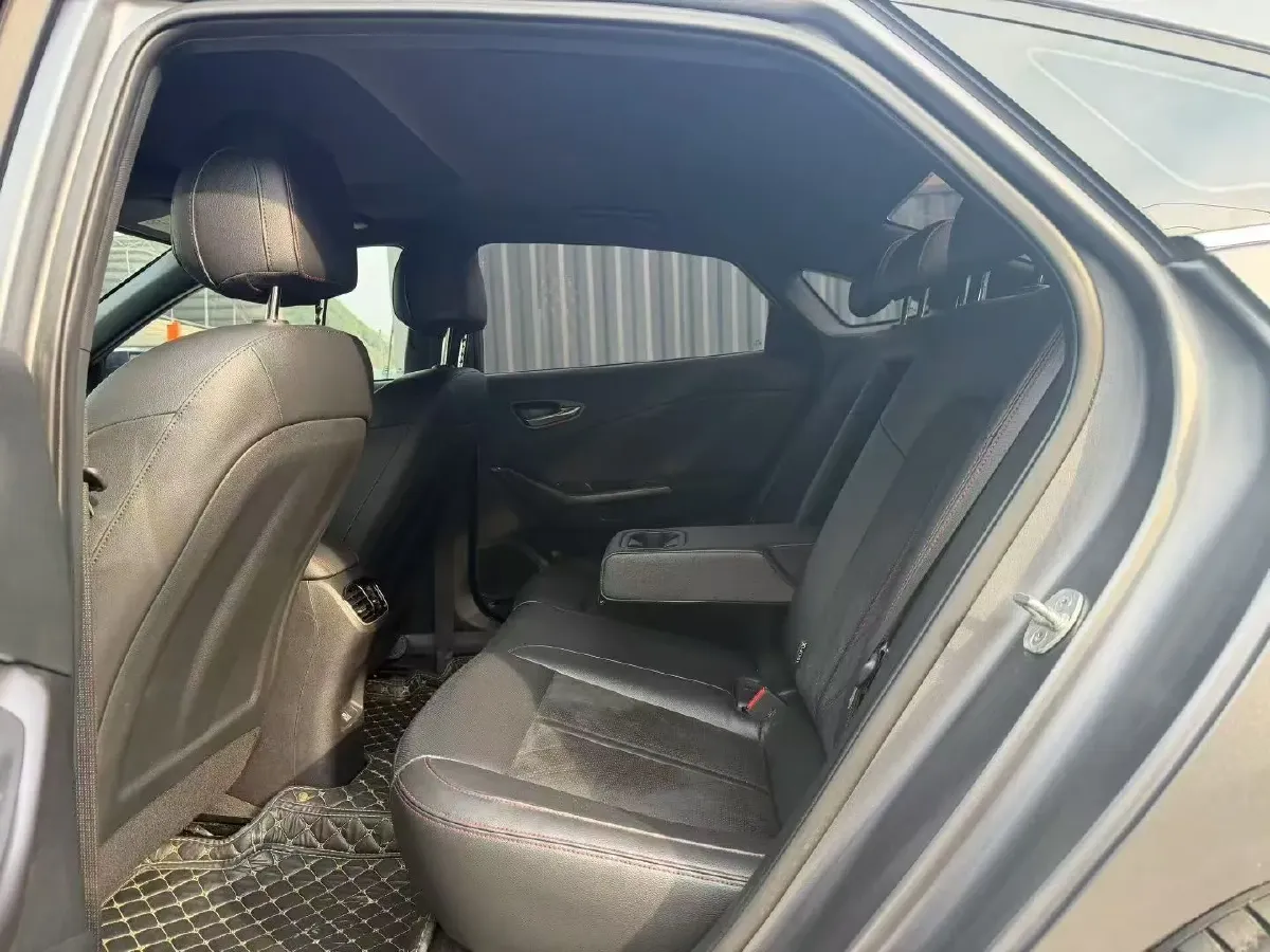 2023 Hyundai La Festa 1.5T 200HP L4 7DCT,autocango,china used car exporter,china ev exporter,chinese used car exporter,chinese used ev exporter