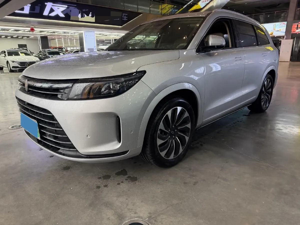 2024 AITO AITO M7 1.5T 152HP L4 REEV 40KWH,autocango,china used car exporter,china ev exporter,chinese used car exporter,chinese used ev exporter
