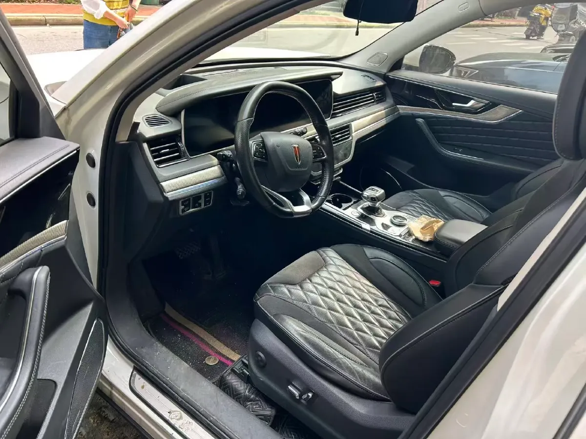 2019 HongQi HS5 2.0T 224HP L4 6AT,autocango,china used car exporter,china ev exporter,chinese used car exporter,chinese used ev exporter