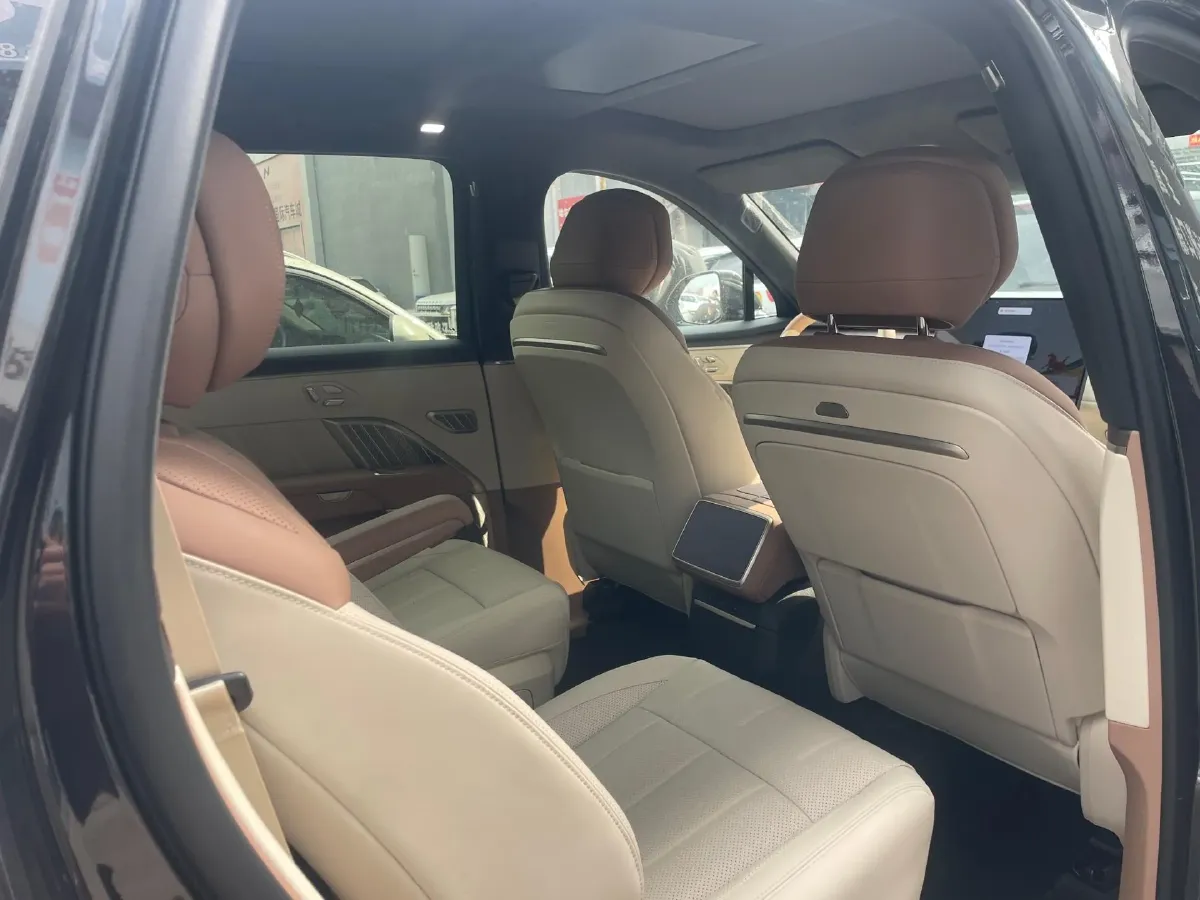 2026 ONVO L90 BEV,autocango,china used car exporter,china ev exporter,chinese used car exporter,chinese used ev exporter