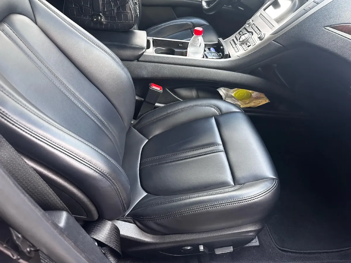 2019 Lincoln MKZ 2.0T 203HP L4 6AT,autocango,china used car exporter,china ev exporter,chinese used car exporter,chinese used ev exporter