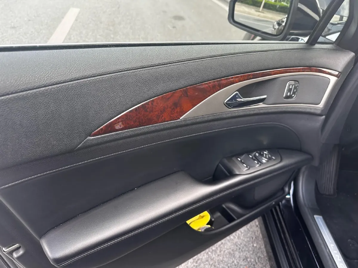 2019 Lincoln MKZ 2.0T 203HP L4 6AT,autocango,china used car exporter,china ev exporter,chinese used car exporter,chinese used ev exporter