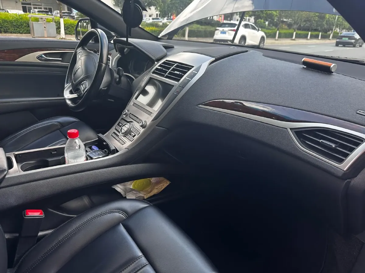 2019 Lincoln MKZ 2.0T 203HP L4 6AT,autocango,china used car exporter,china ev exporter,chinese used car exporter,chinese used ev exporter