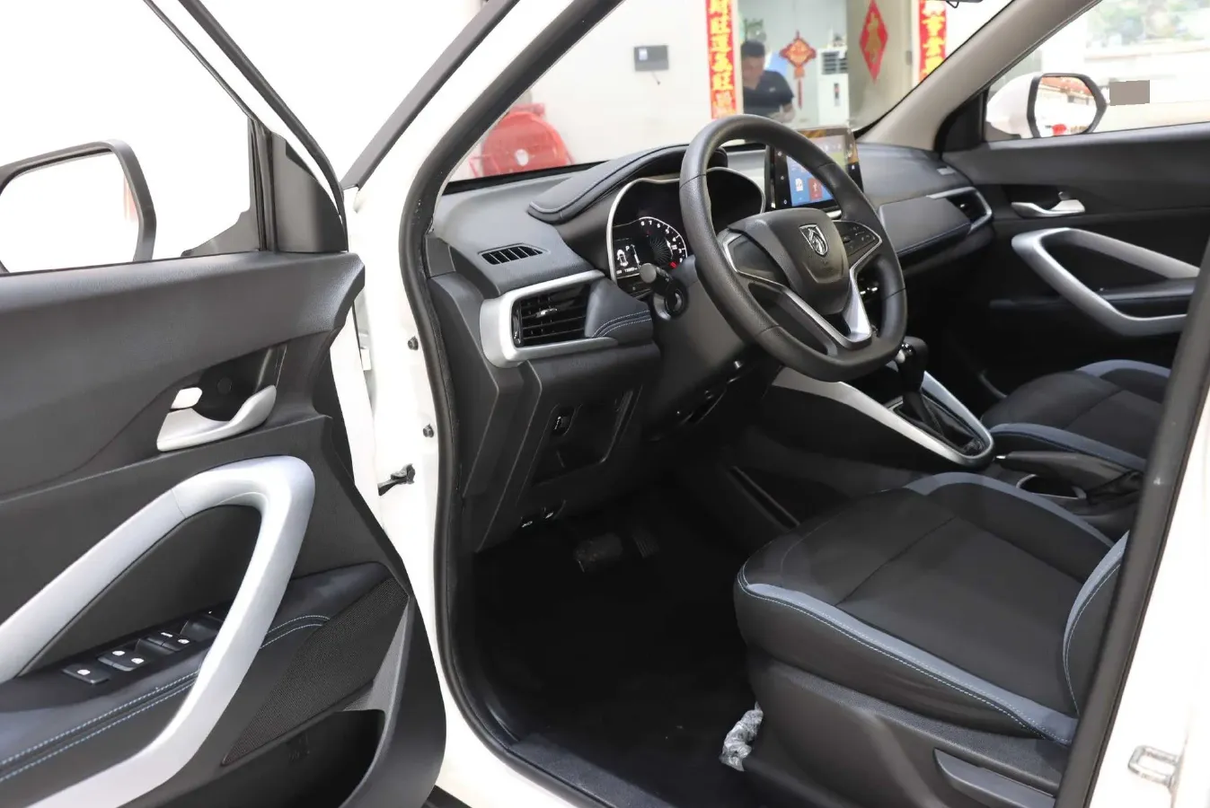 2021 BaoJun 510 1.5L 99HP L4 CVT,autocango,china used car exporter,china ev exporter,chinese used car exporter,chinese used ev exporter