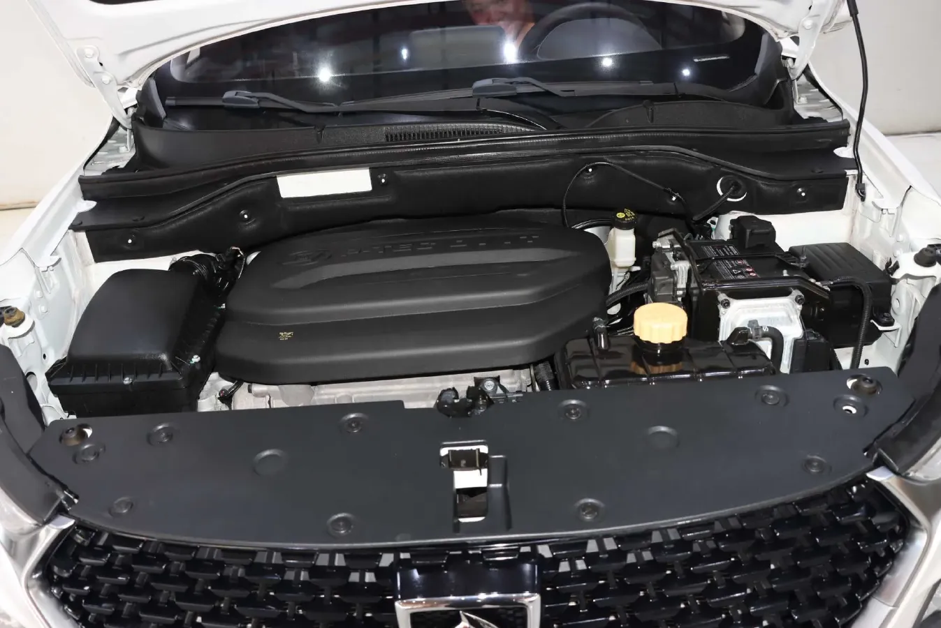 2021 BaoJun 510 1.5L 99HP L4 CVT,autocango,china used car exporter,china ev exporter,chinese used car exporter,chinese used ev exporter