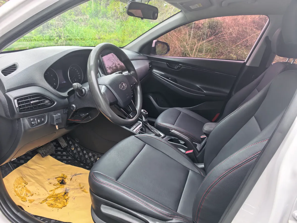 2020 Hyundai Celesta 1.6L 123HP L4 6AT,autocango,china used car exporter,china ev exporter,chinese used car exporter,chinese used ev exporter