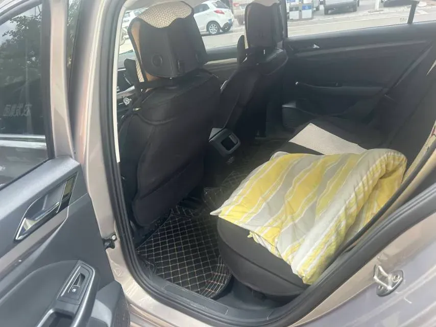 2019 MAXUS T60 2.0T 218HP L4 6AT,autocango,china used car exporter,china ev exporter,chinese used car exporter,chinese used ev exporter