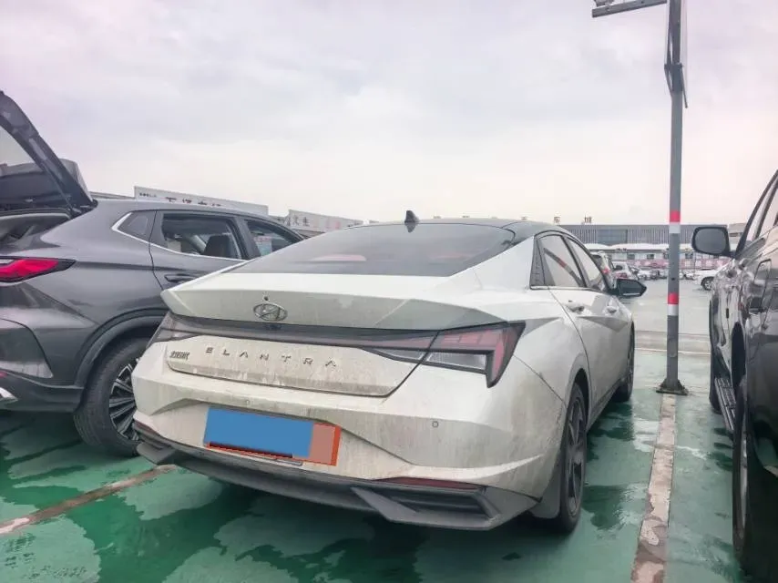 2021 Hyundai Elantra 1.5L 115HP L4 CVT,autocango,china used car exporter,china ev exporter,chinese used car exporter,chinese used ev exporter