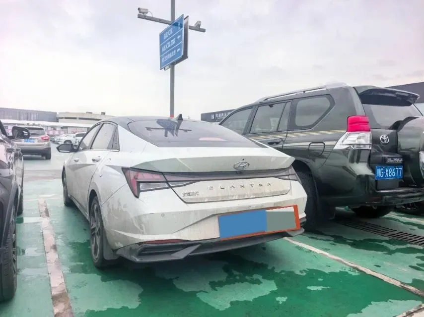 2021 Hyundai Elantra 1.5L 115HP L4 CVT,autocango,china used car exporter,china ev exporter,chinese used car exporter,chinese used ev exporter