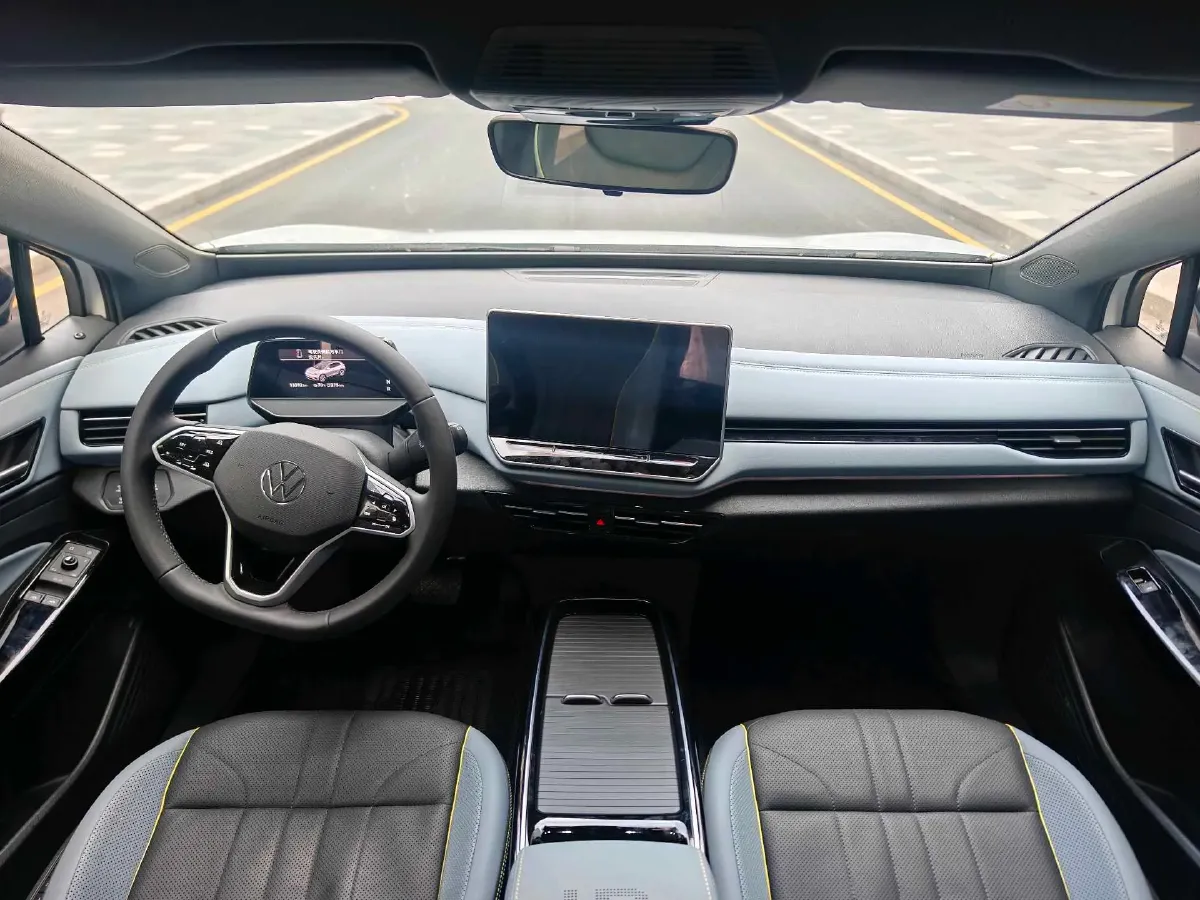 2025 CAVAN LEFU BEV,autocango,china used car exporter,china ev exporter,chinese used car exporter,chinese used ev exporter