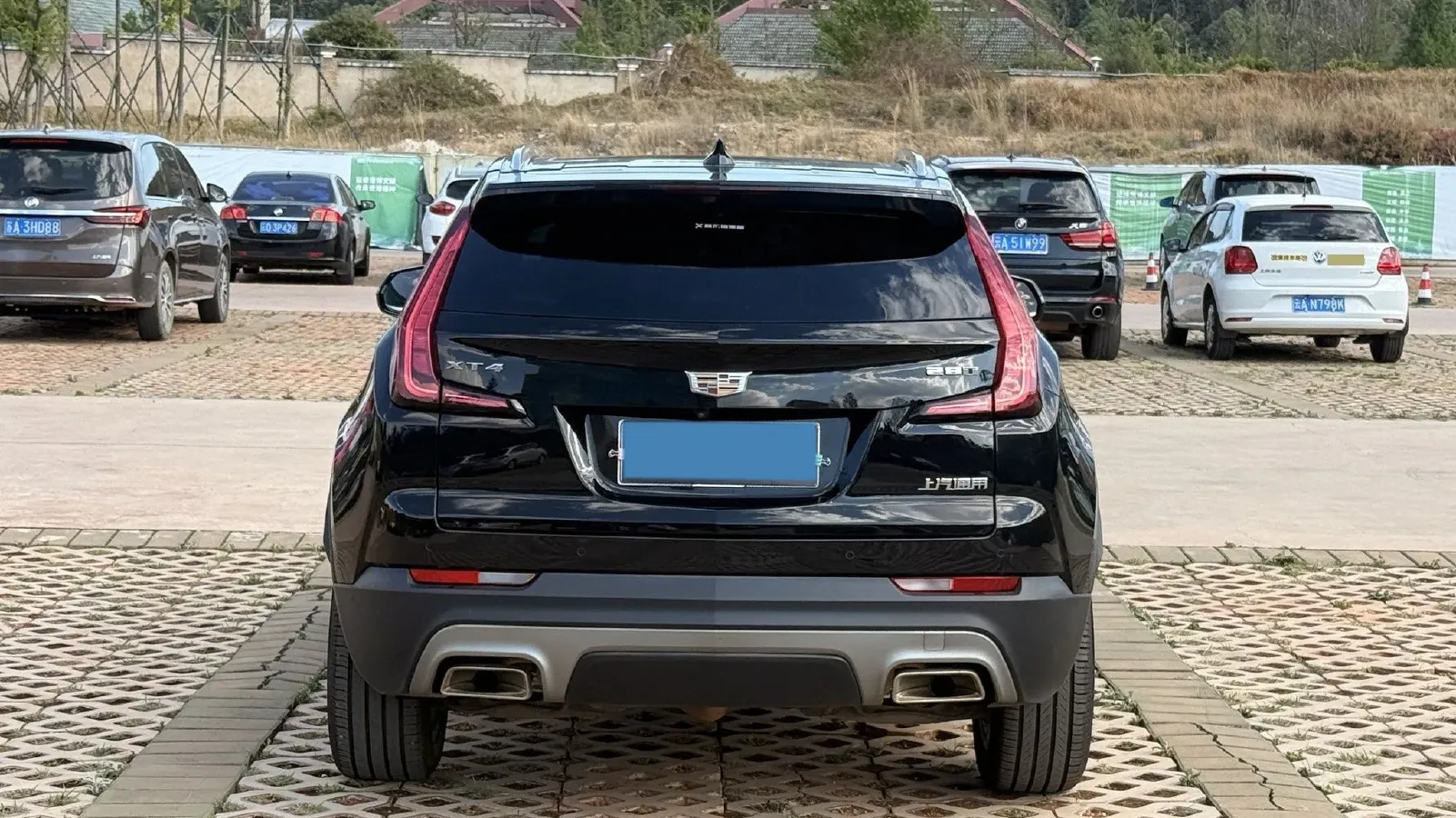 2021 Cadillac XT4 2.0T 237HP L4 9AT,autocango,china used car exporter,china ev exporter,chinese used car exporter,chinese used ev exporter