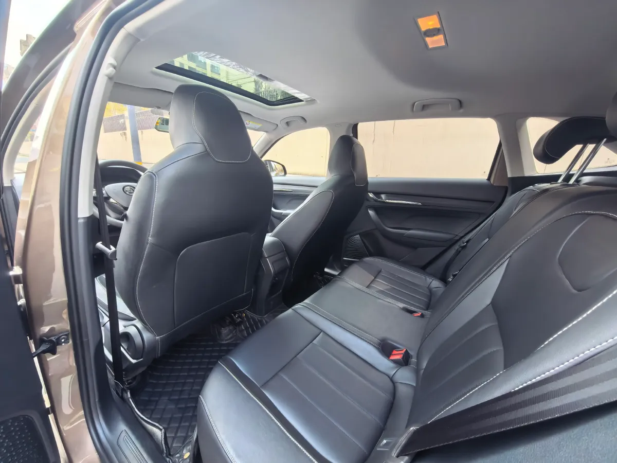 2021 Skoda Kamiq 1.5L 112HP L4 6AT,autocango,china used car exporter,china ev exporter,chinese used car exporter,chinese used ev exporter